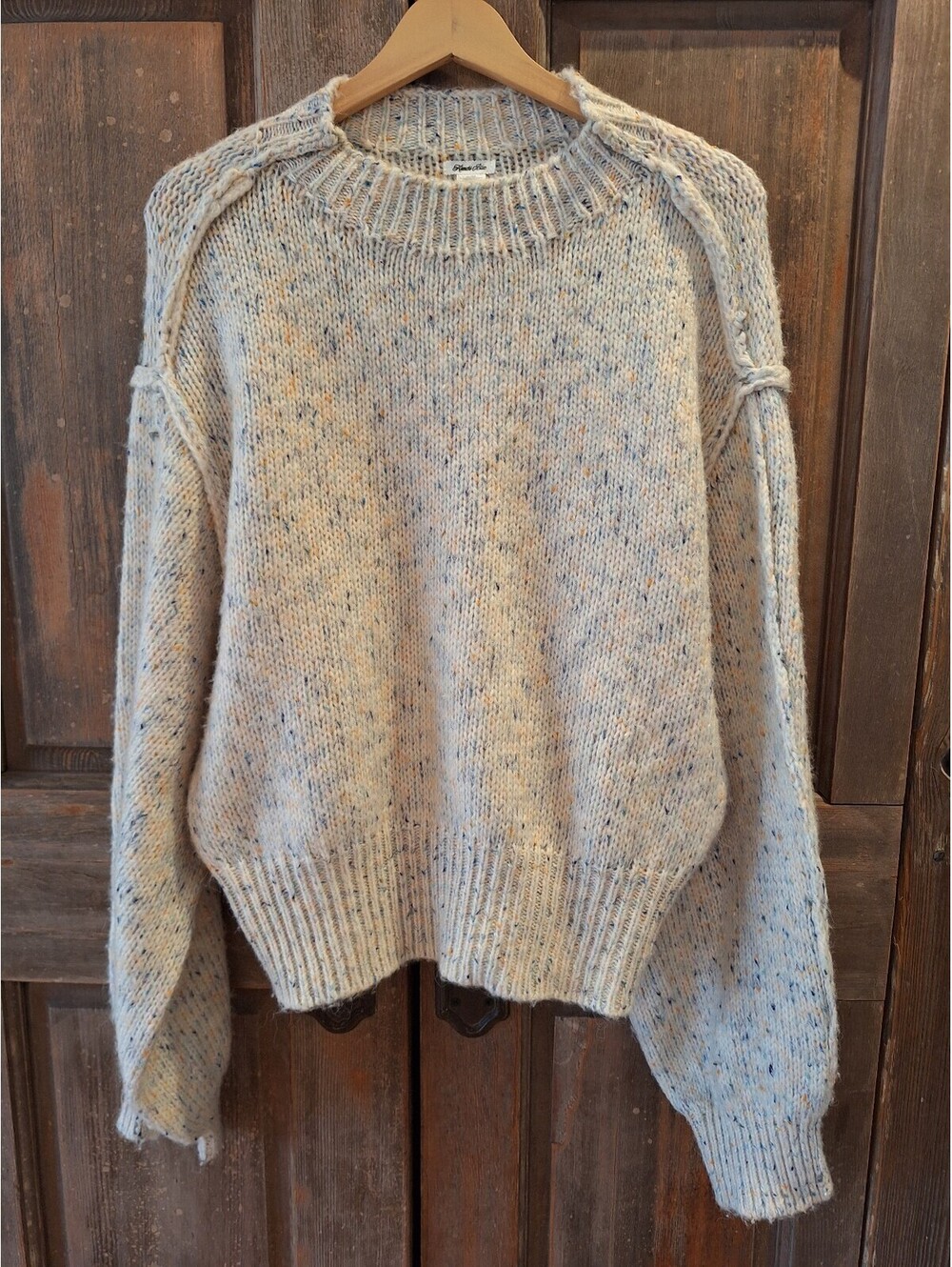 Anthropologie Kimchi Blue sweater, boho style with tapered slim waist L/ XL.